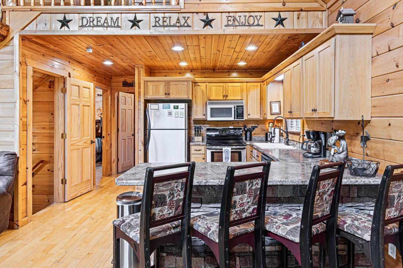 Incredible Views! - Pet Friendly - Aska Adventure Area - Bearfoot Bungalow Blue Ridge Exterior photo