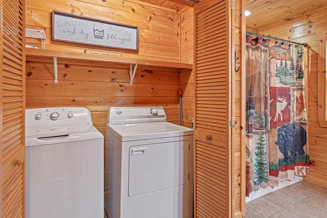 Incredible Views! - Pet Friendly - Aska Adventure Area - Bearfoot Bungalow Blue Ridge Exterior photo
