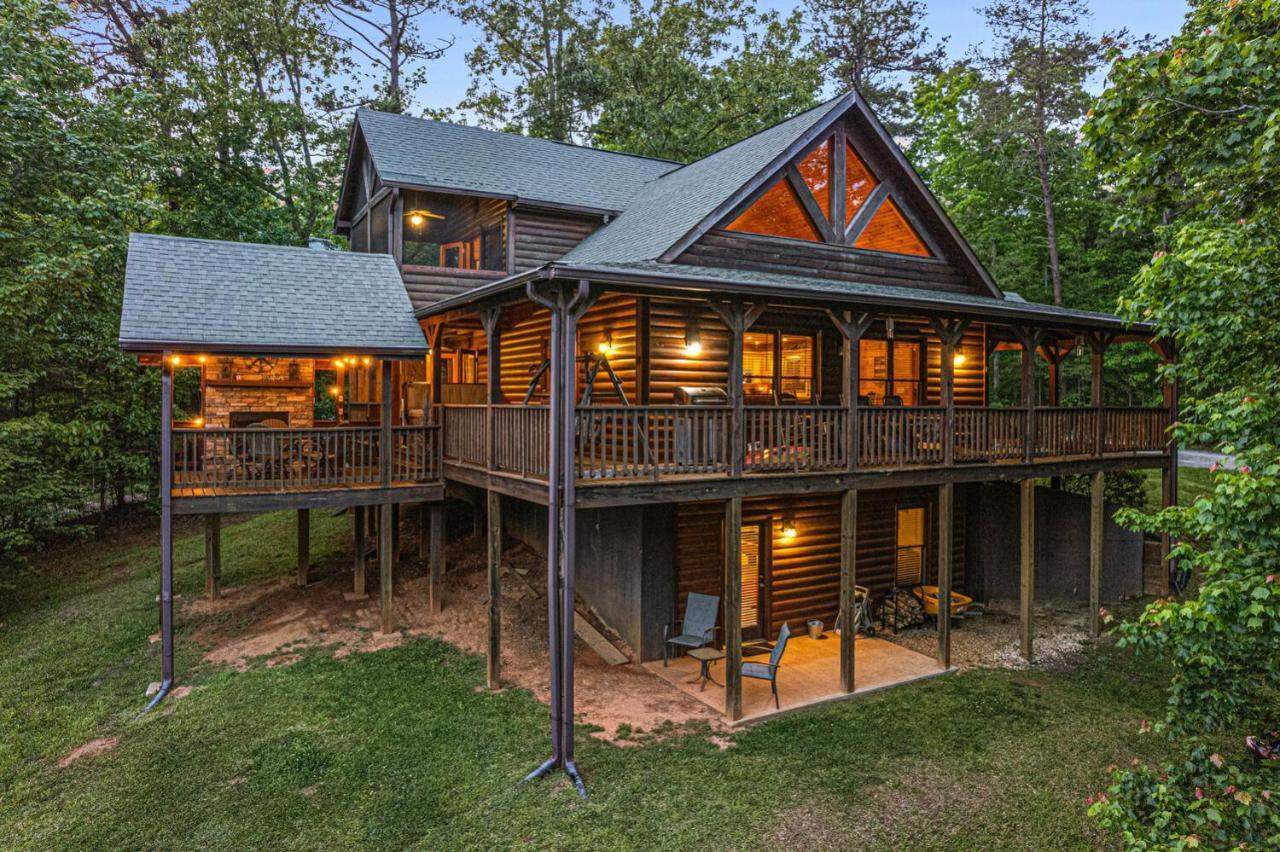 Incredible Views! - Pet Friendly - Aska Adventure Area - Bearfoot Bungalow Blue Ridge Exterior photo